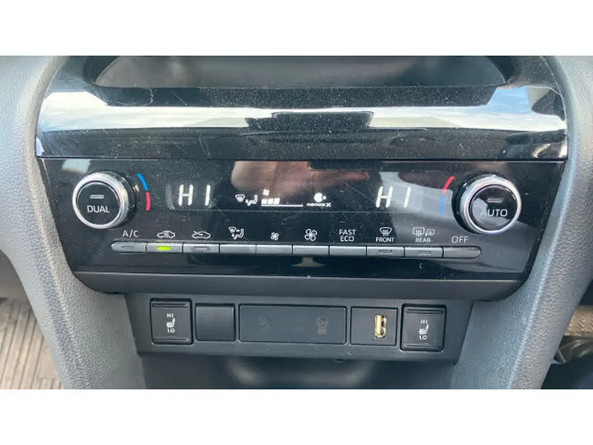 2023-toyota-yaris-cross-15-vvt-i-excel-awd-i-big-34