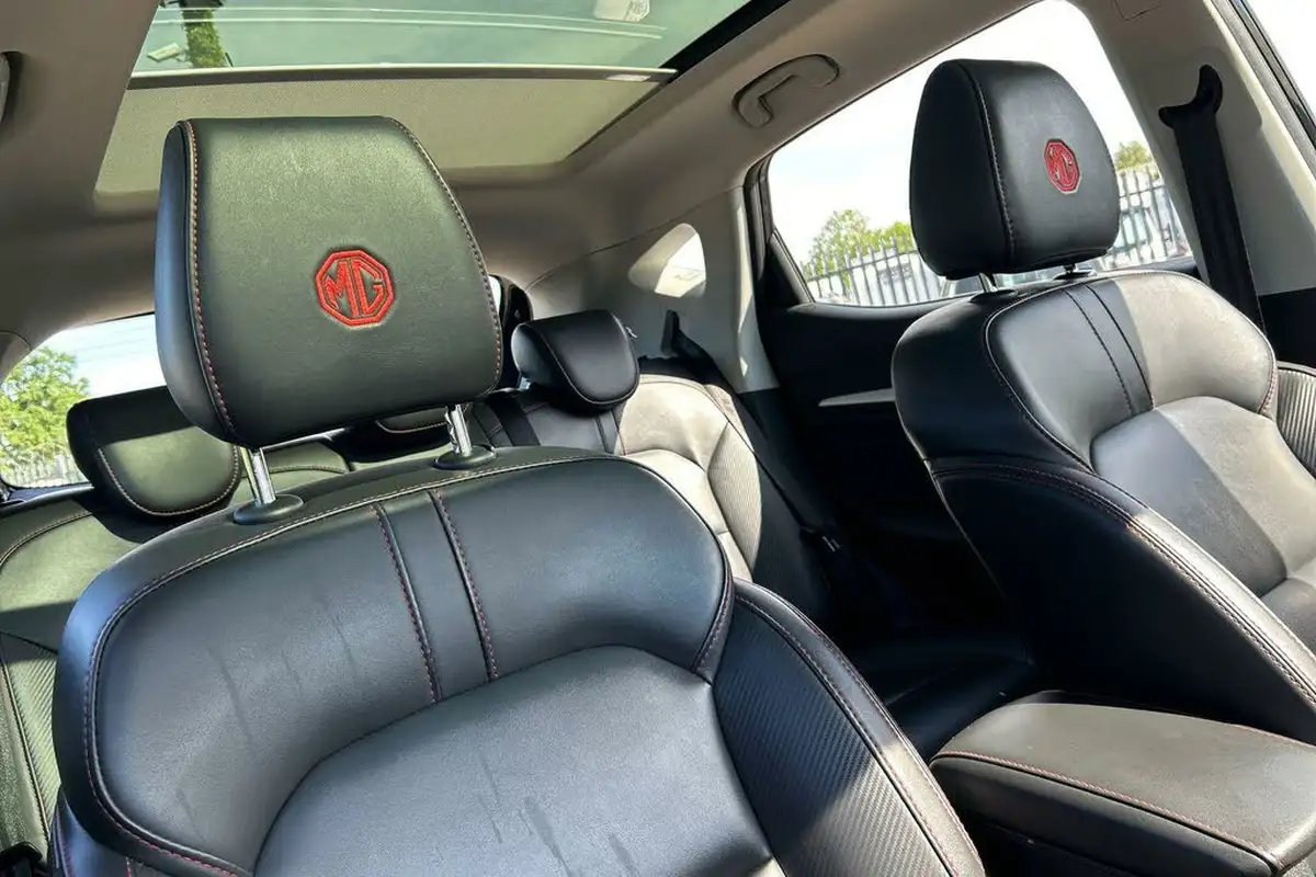 2022-mg-zs-suv-10t-gdi-exclusive-big-26