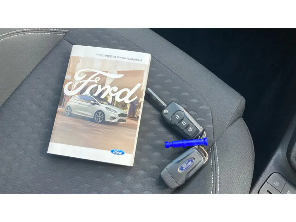 2018-ford-fiesta-11-ti-vct-zetec-3d-big-18