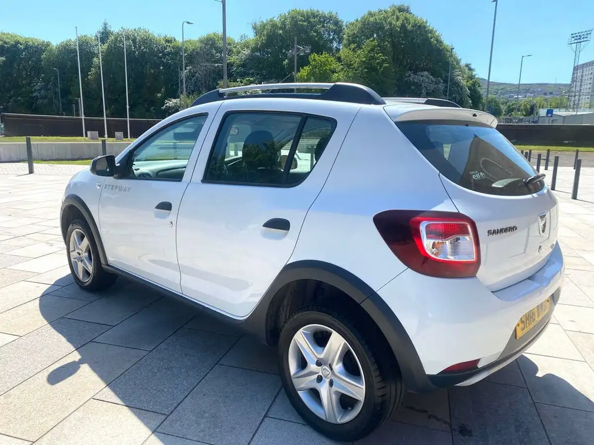 2016-dacia-sandero-stepway-09-tce-ambiance-big-3