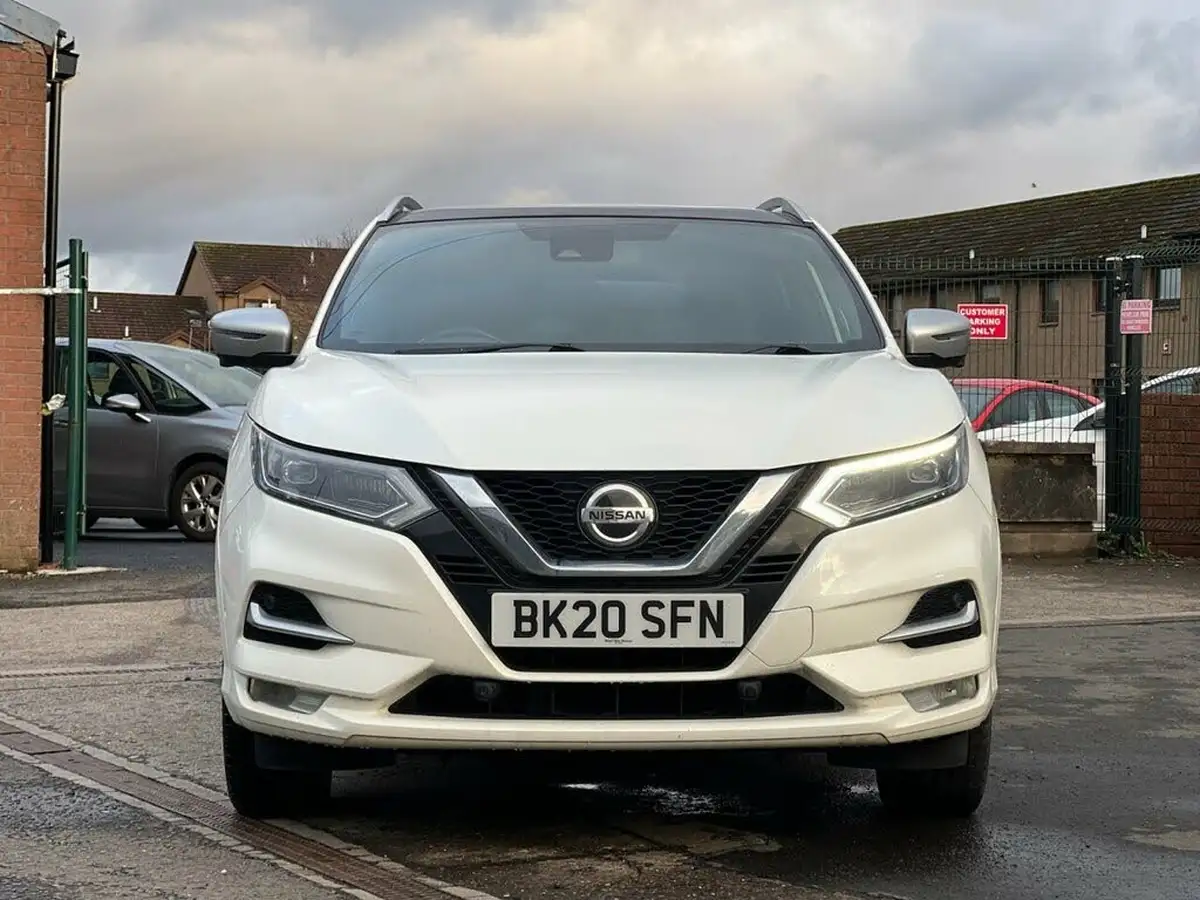 2020-nissan-qashqai-13-dig-t-tekna-160ps-19in-alloys-dct-big-2