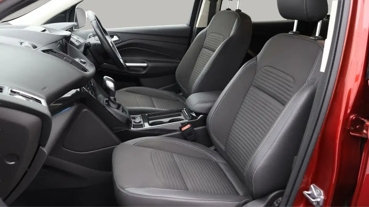 2019-ford-kuga-20tdci-titanium-edition-180ps-awd-ss-powershift-big-13