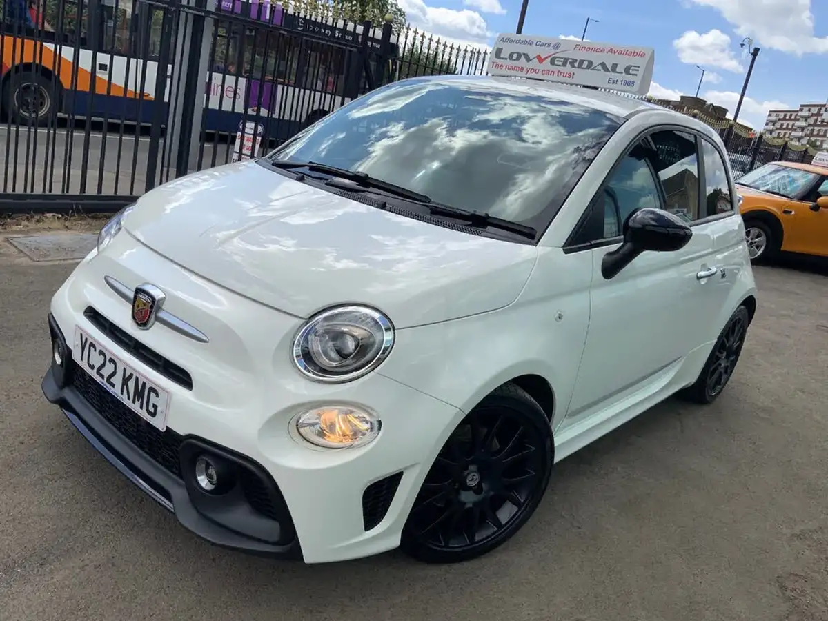 2022-abarth-595-14-tjet-f-big-4