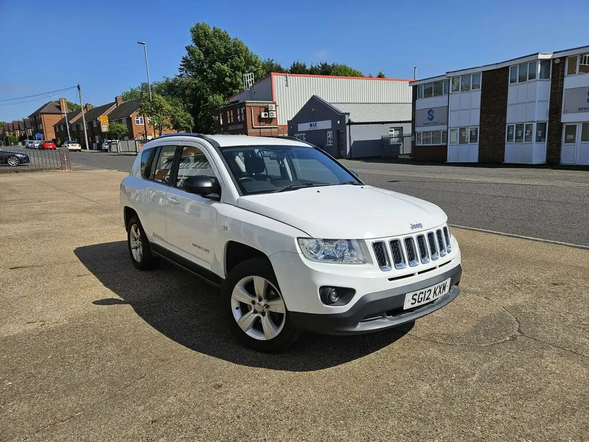 2012-jeep-compass-20-sport-big-0