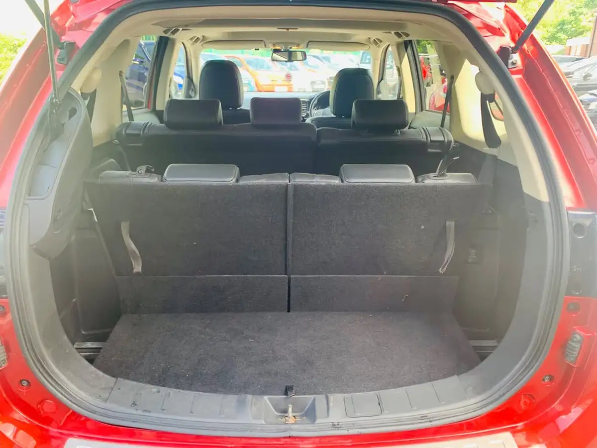 2018-mitsubishi-outlander-22di-d-4-big-14
