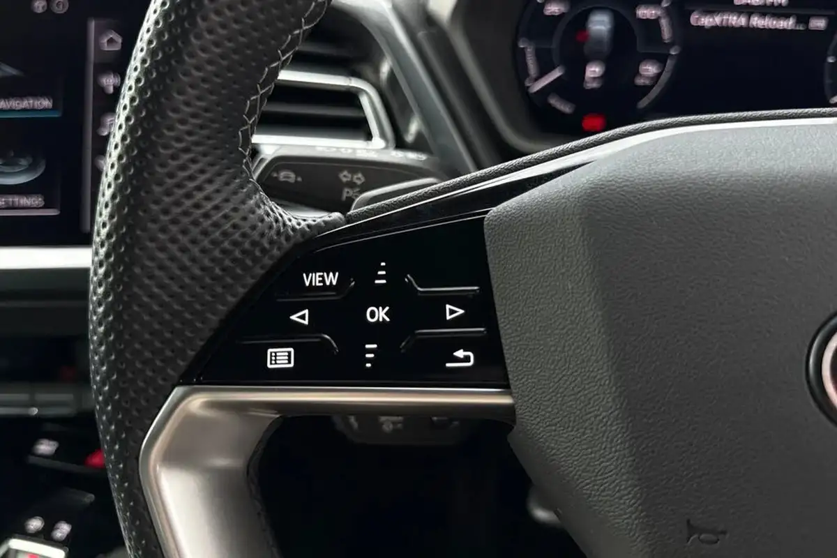 2023-audi-q4-e-tron-50e-black-edition-station-wagon-big-49
