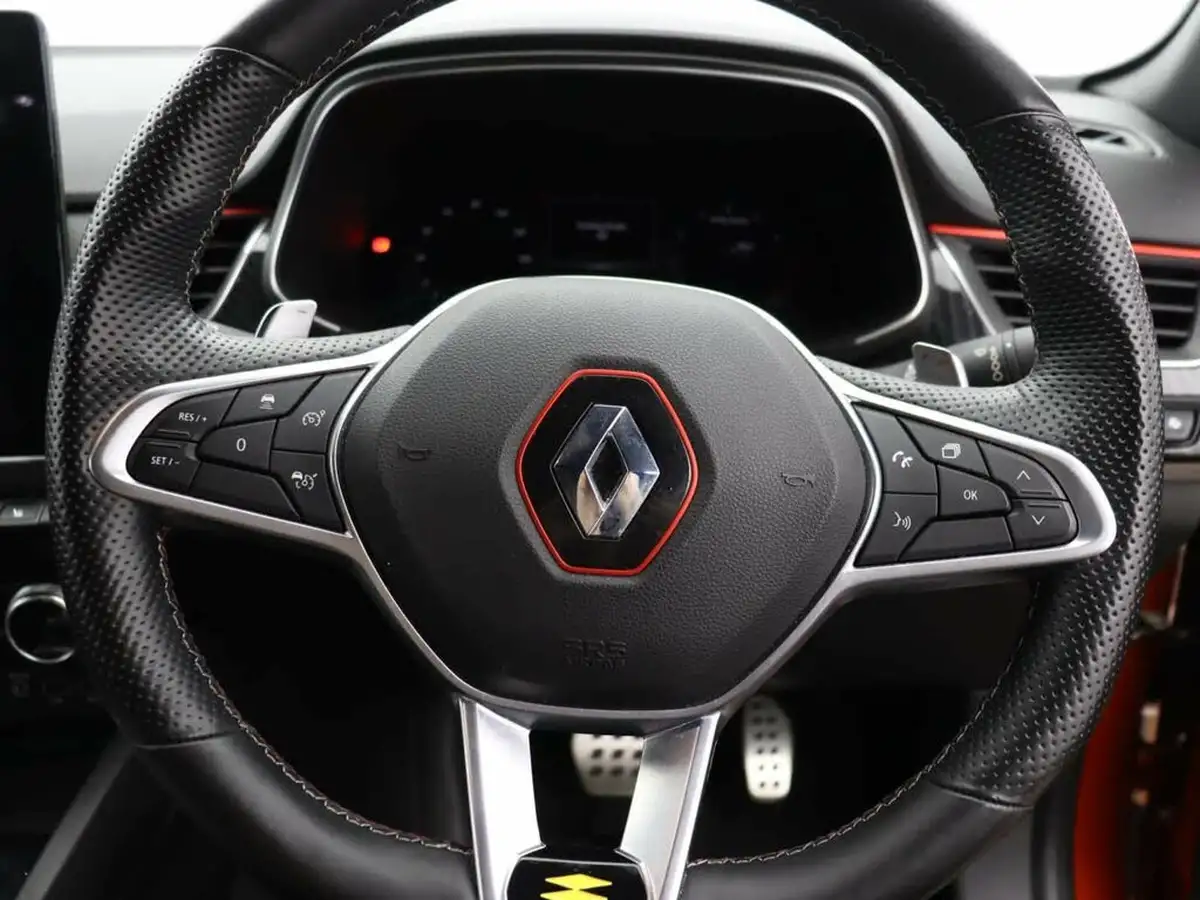 2023-renault-arkana-13-tce-rs-line-big-34
