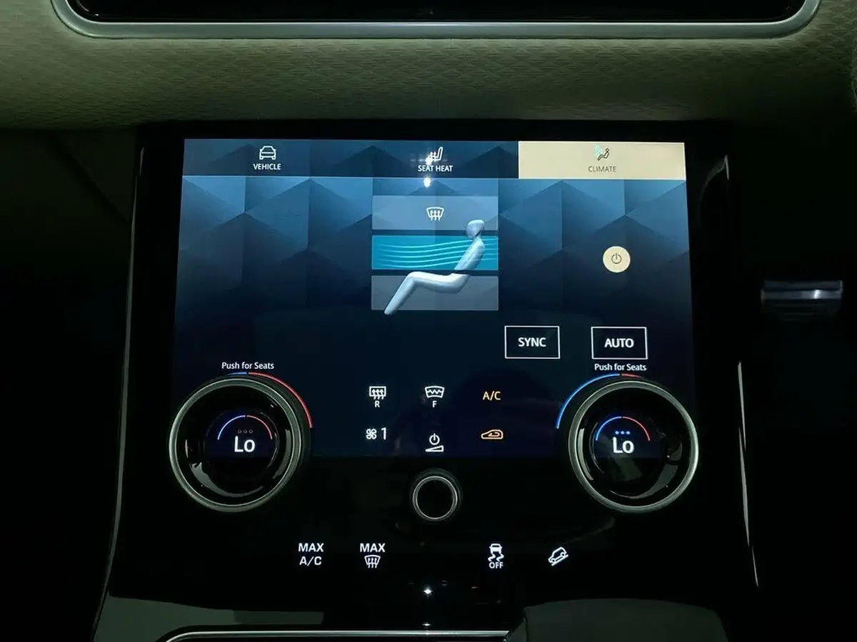 2023-land-rover-range-rover-velar-30-p400-hst-big-30