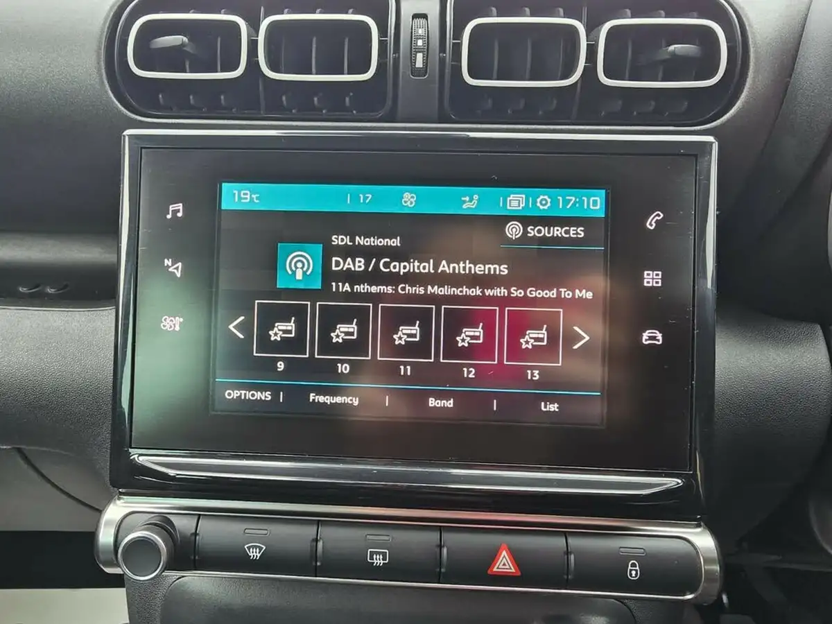 2018-citroen-c3-aircross-12-puretech-flair-130ps-ss-big-25