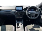 2023-ford-kuga-small-7