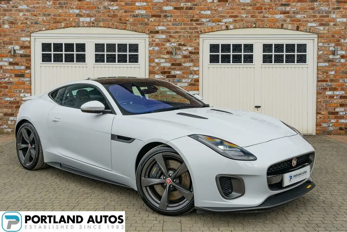 2017-jaguar-f-type-30-v6-sc-400-sport-coupe-big-0