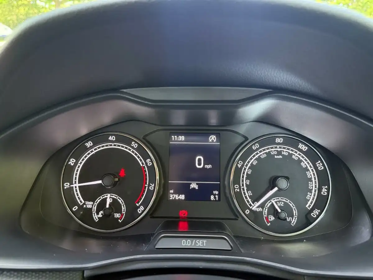 2020-skoda-kamiq-10-tsi-se-115ps-big-18