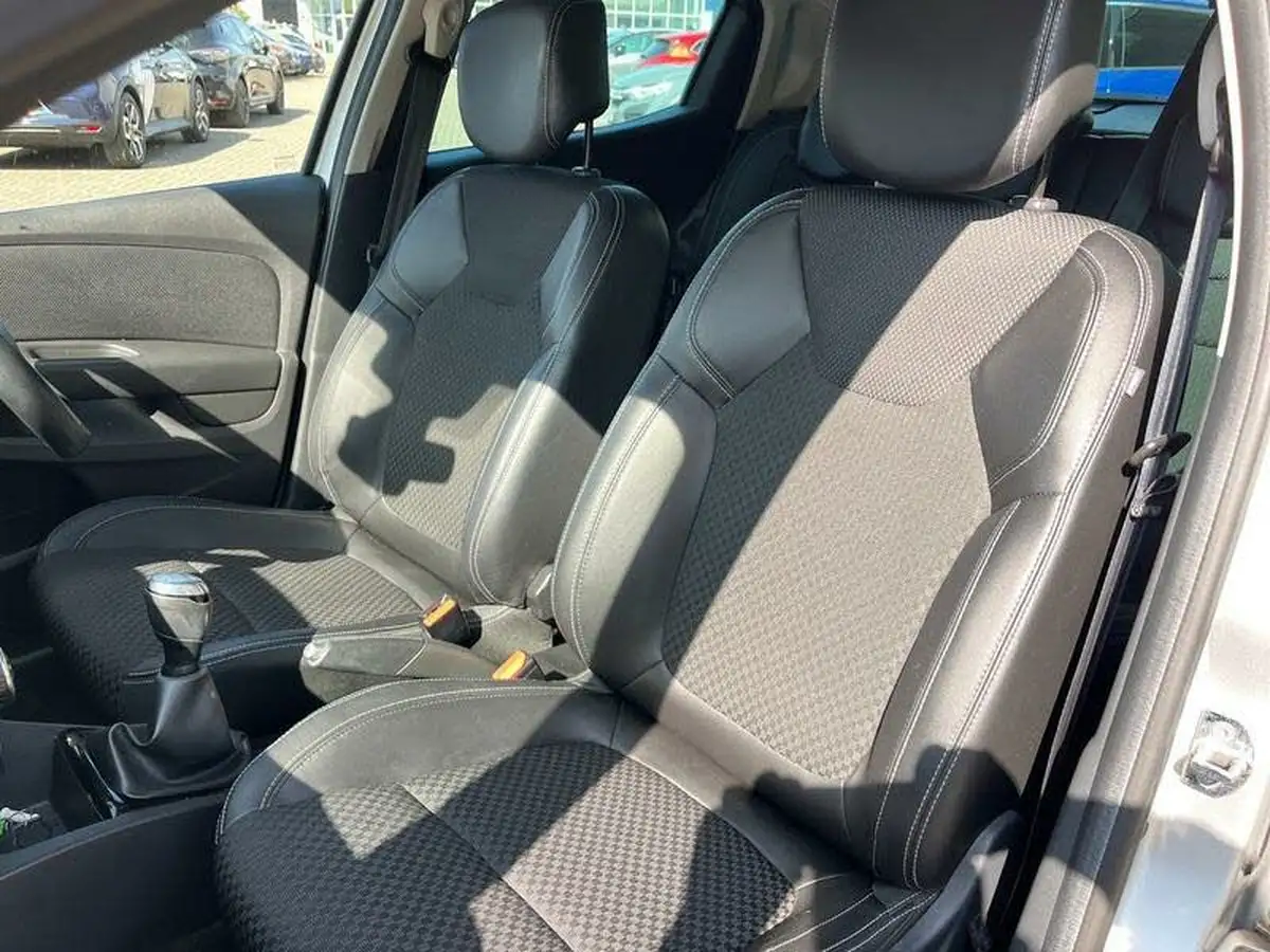2018-renault-clio-15dci-gt-line-big-15
