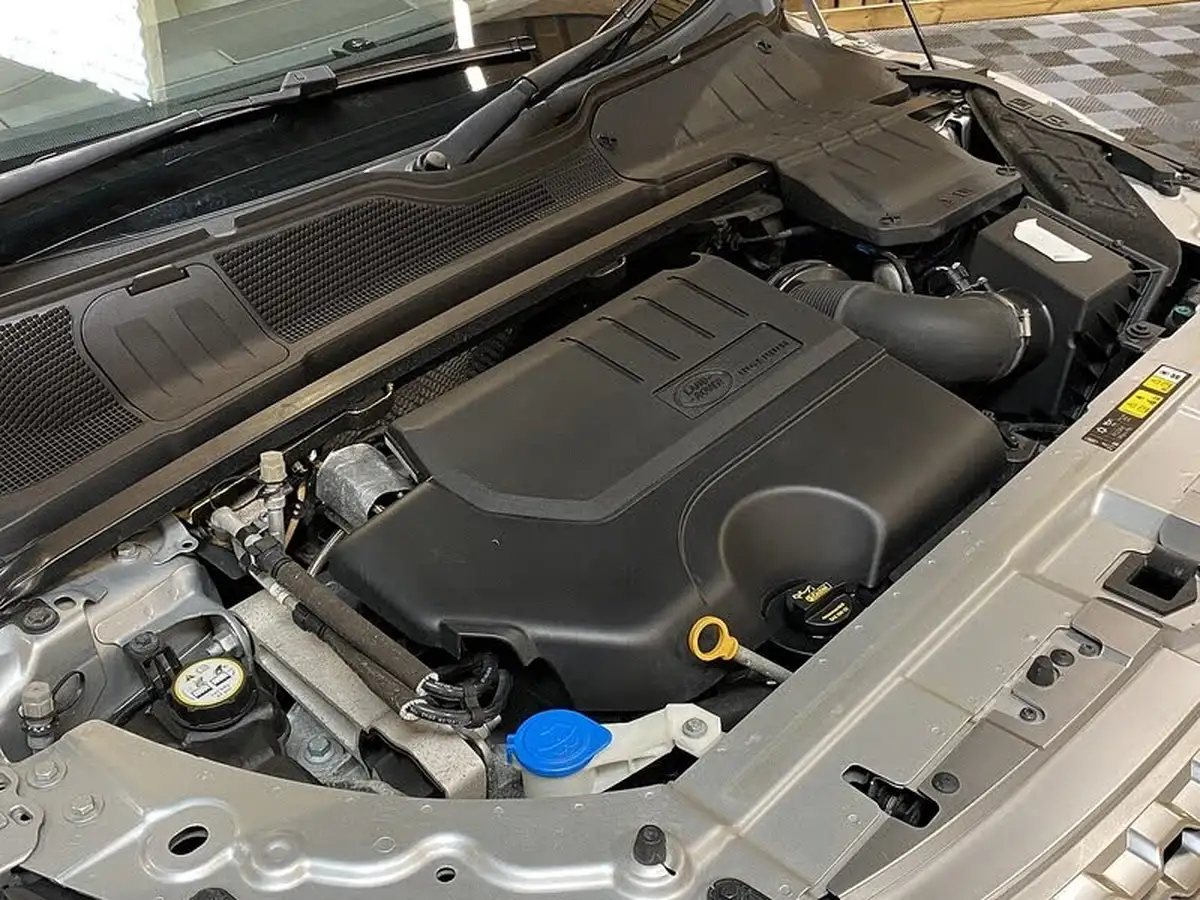 2018-land-rover-range-rover-evoque-20-si4-autobiography-hatchback-5d-big-19
