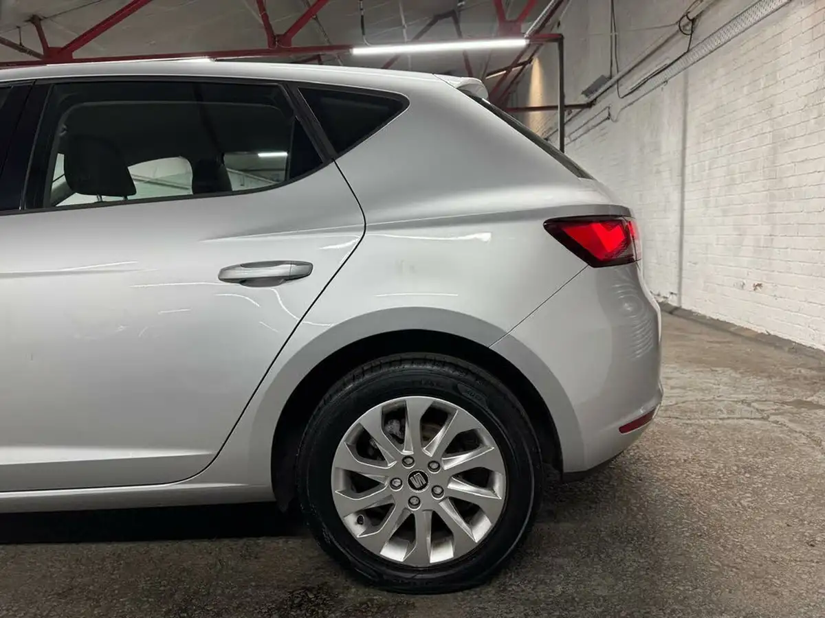 2013-seat-leon-20td-se-big-8
