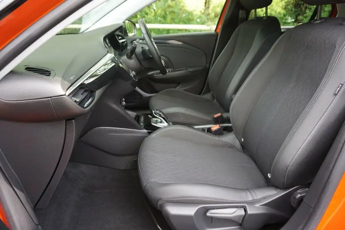 2022-vauxhall-corsa-12-turbo-elite-edition-auto-big-6