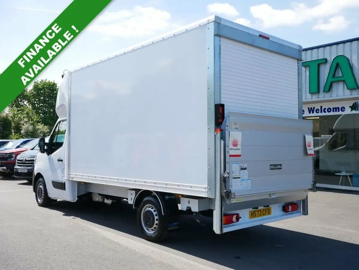 2024-renault-master-23dci-ll35-130-start-rwd-chassis-big-10