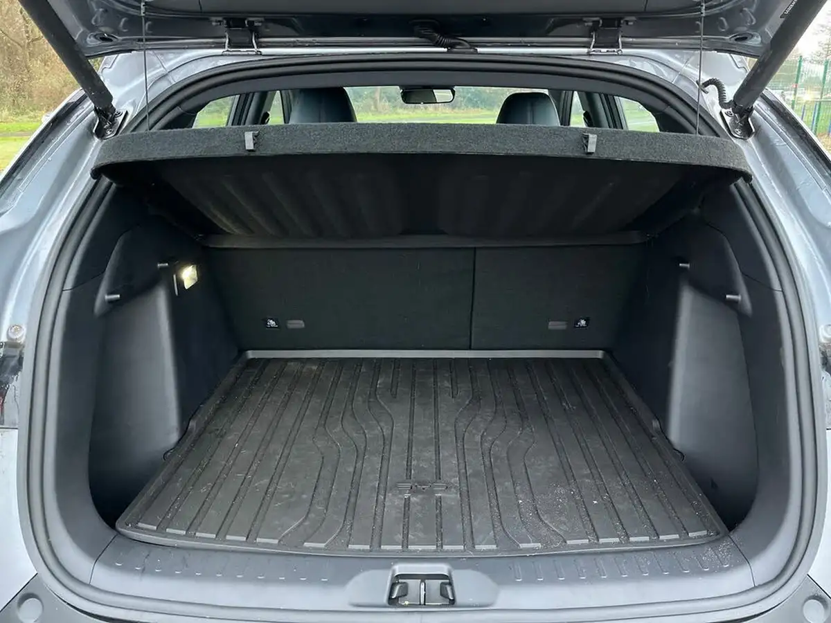 2024-byd-atto-3-e-design-big-9