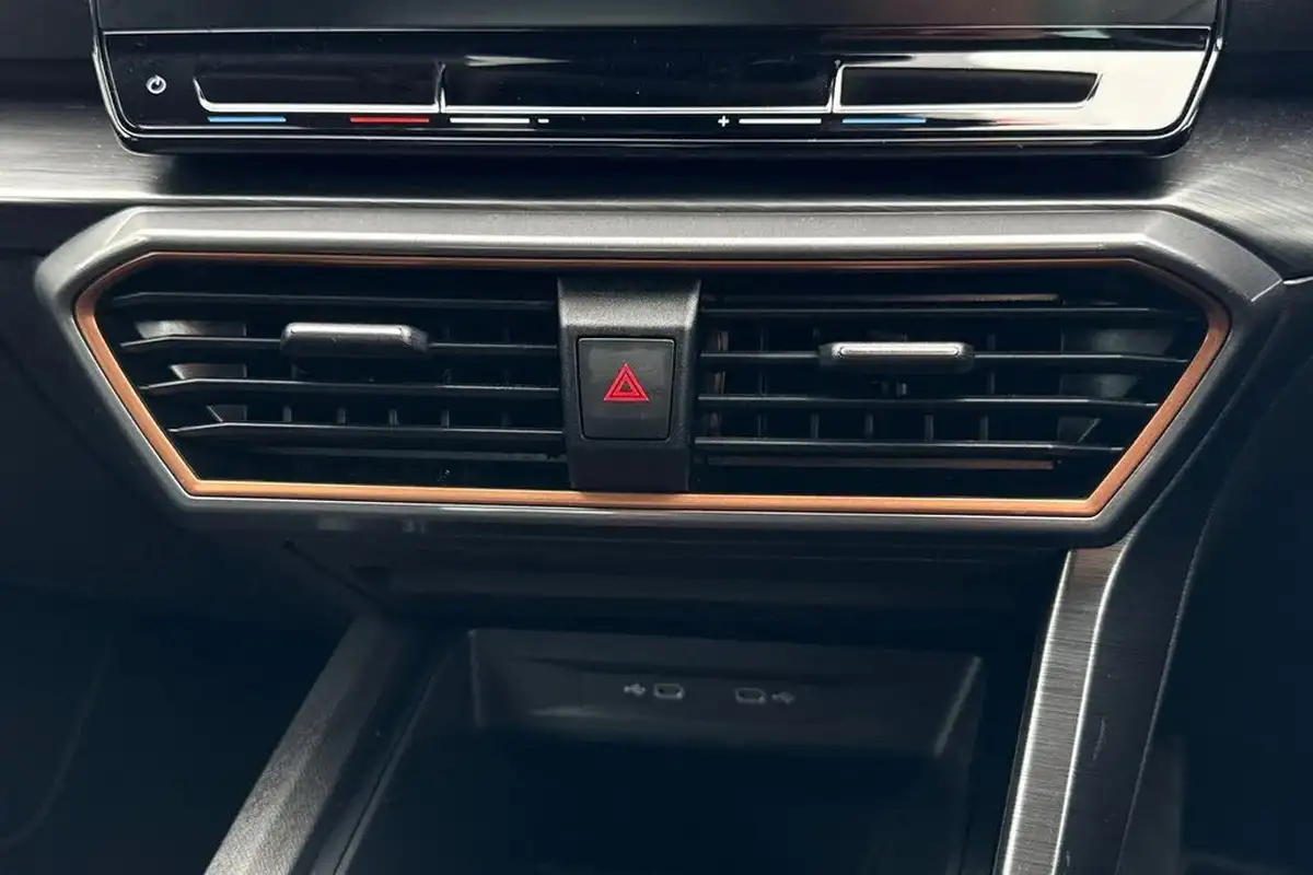 2022-cupra-formentor-15-tsi-v1-dsg-big-17