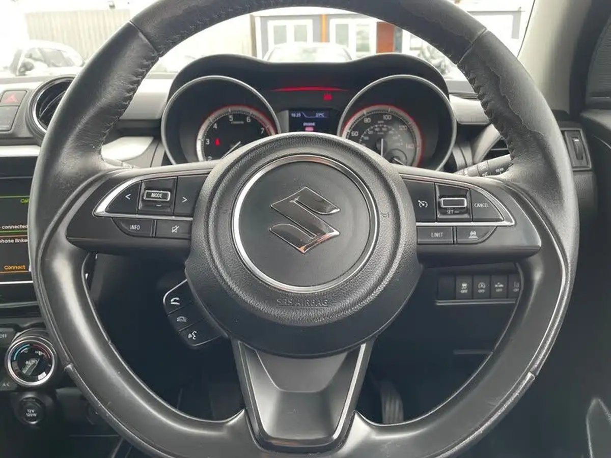 2017-suzuki-swift-10-boosterjet-sz5-shvs-big-8