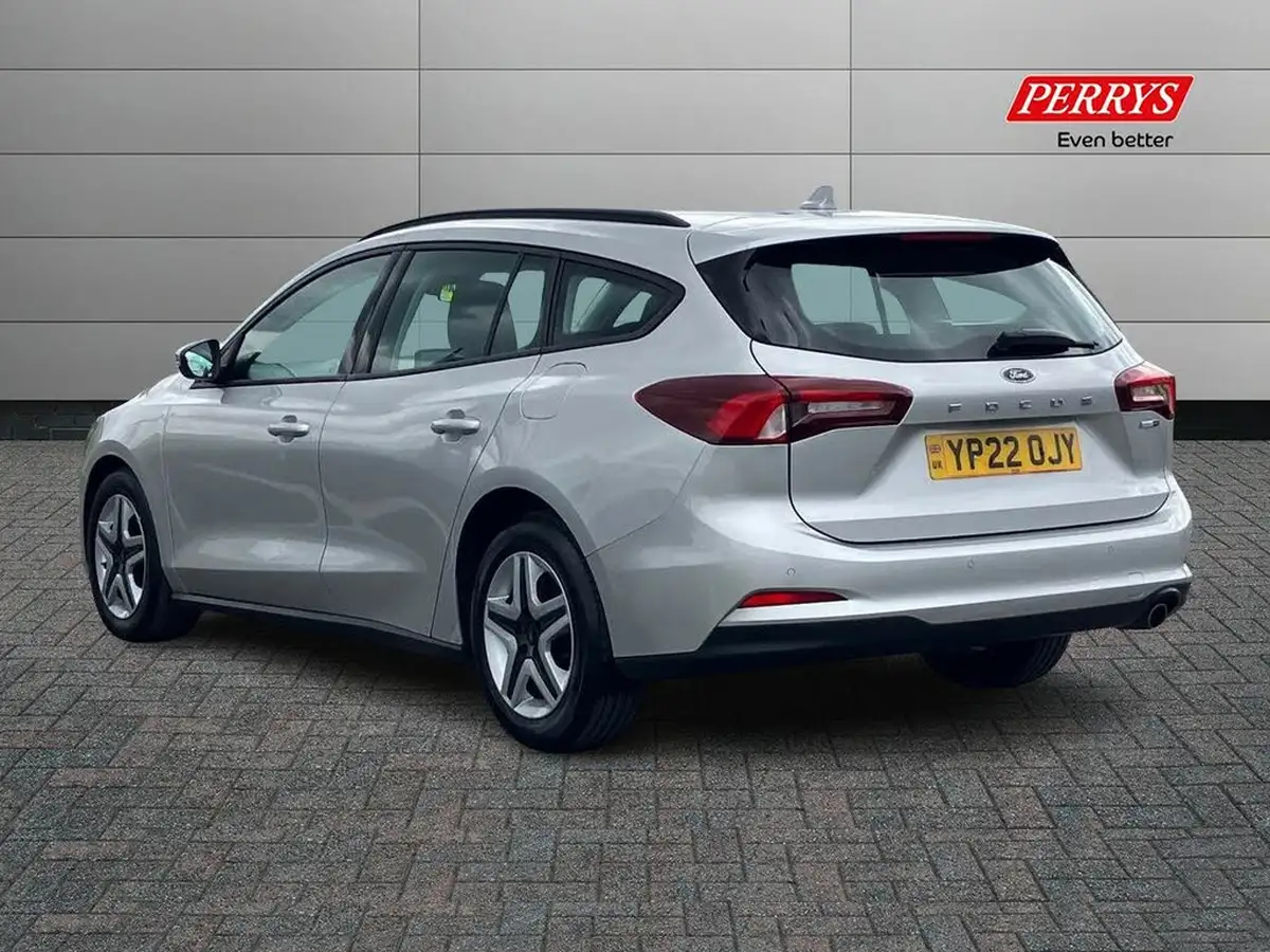 2022-ford-focus-10t-trend-hybrid-mhev-estate-powershift-big-1