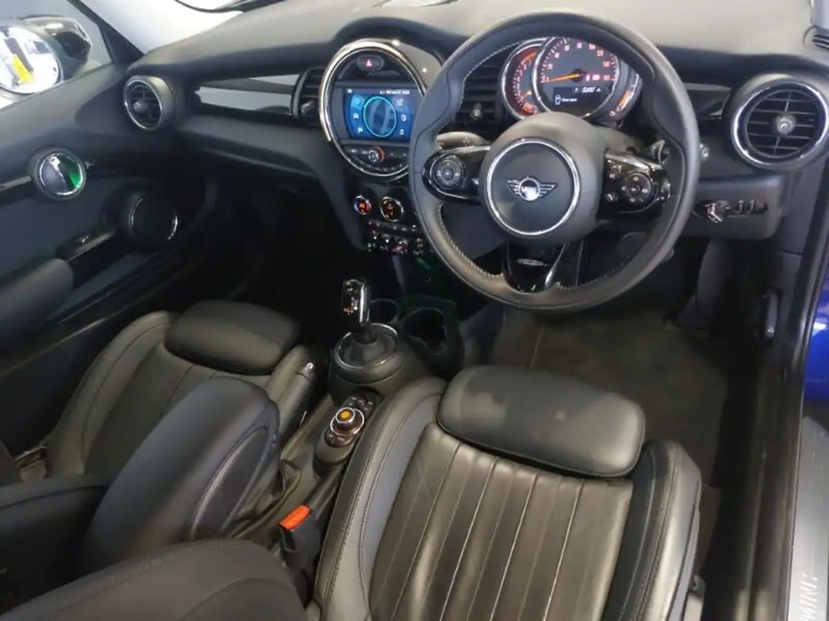 2020-mini-cooper-15-cooper-exclusive-hatchback-3d-auto-big-5