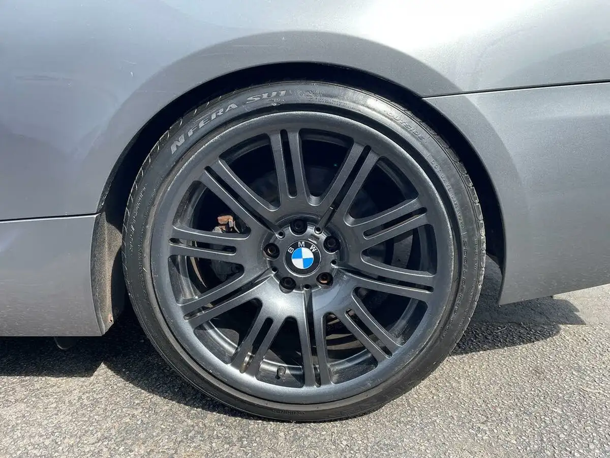 2008-bmw-3-series-30-330i-m-sport-convertible-2d-big-31
