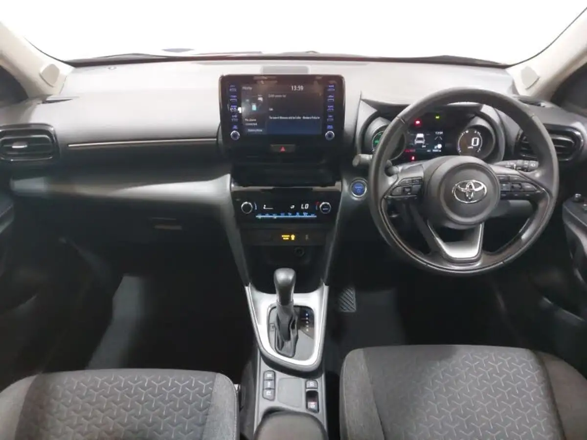 2023-toyota-yaris-cross-15-vvt-i-icon-big-2
