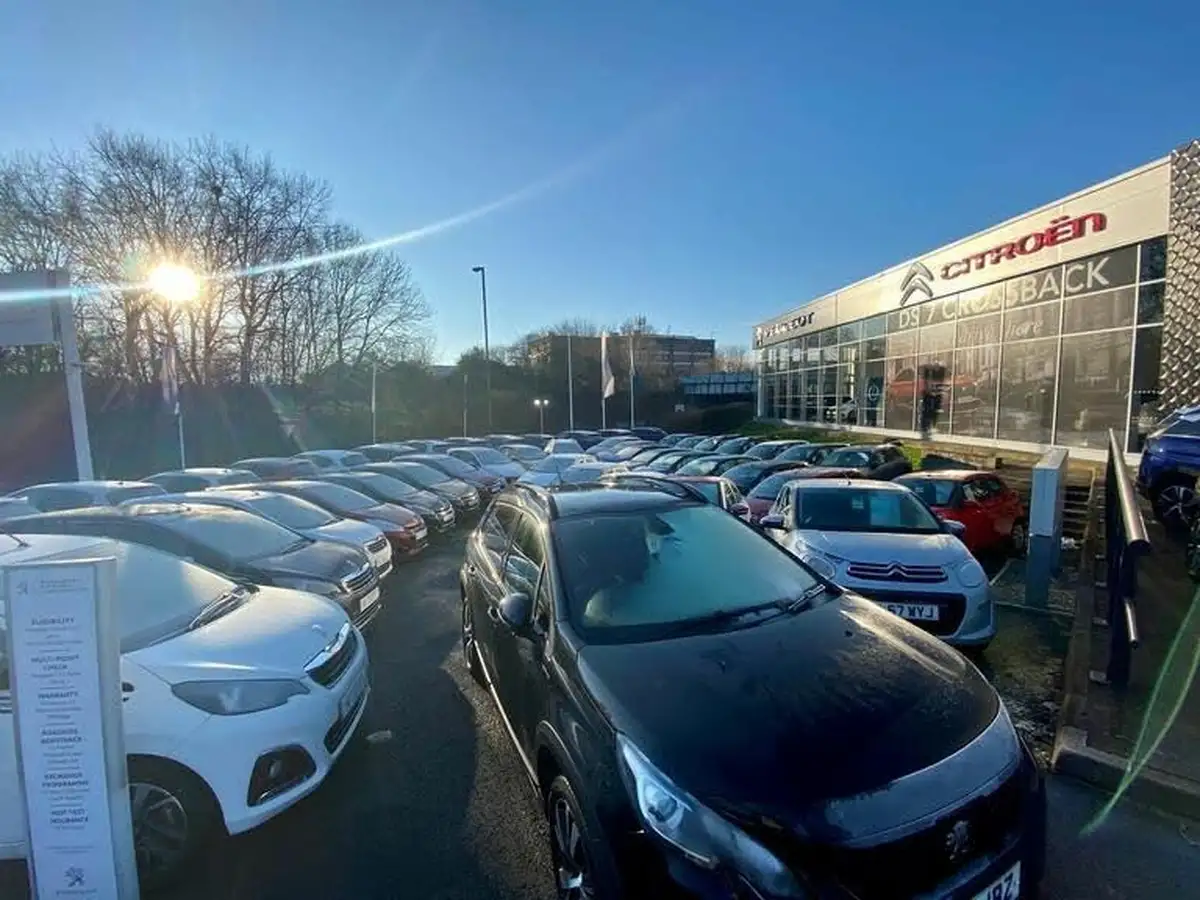 2023-citroen-c4-e-c-series-edition-big-44