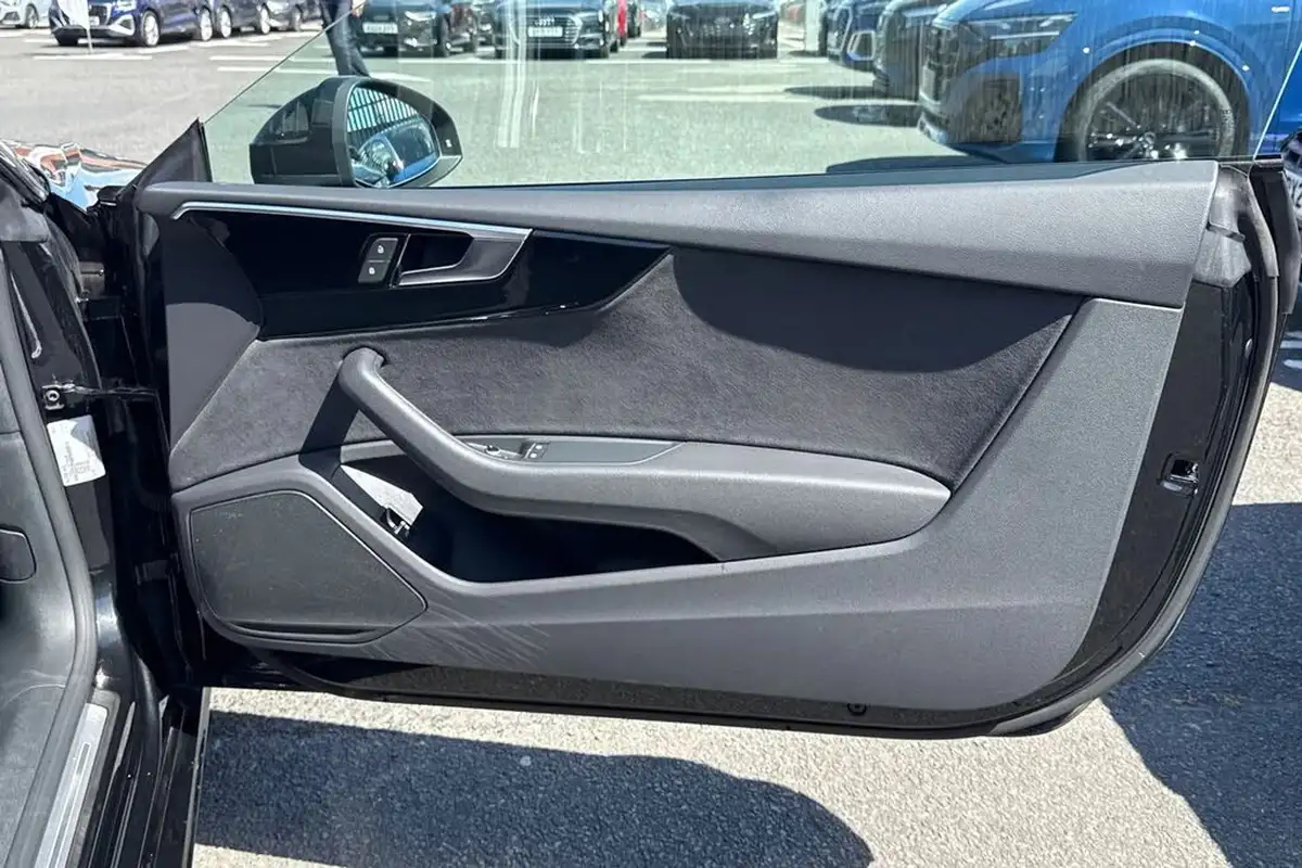 2023-audi-a5-20-40-tfsi-black-edition-coupe-2d-big-36