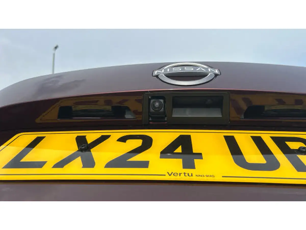 2024-nissan-juke-10-dig-t-n-connecta-dct-big-41