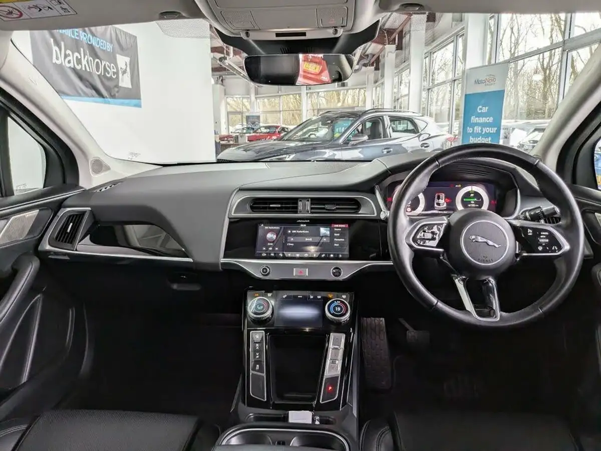2020-jaguar-i-pace-ev400-s-big-33