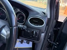 2009-ford-focus-16-zetec-hatchback-3d-small-17