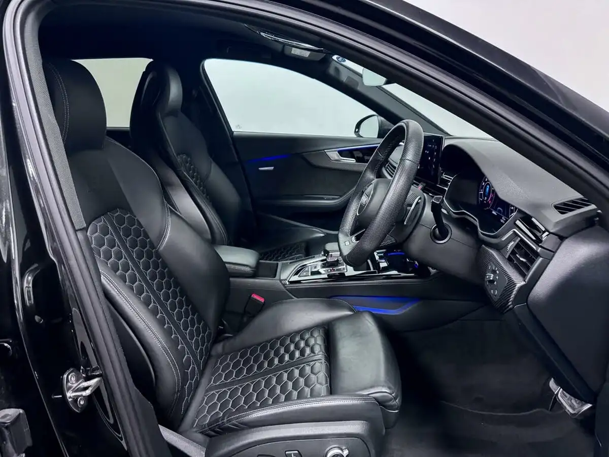 2020-audi-rs4-avant-29-tfsi-quattro-bronze-edition-big-35
