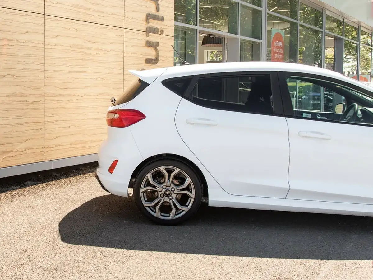 2018-ford-fiesta-10t-st-line-140ps-5d-big-6