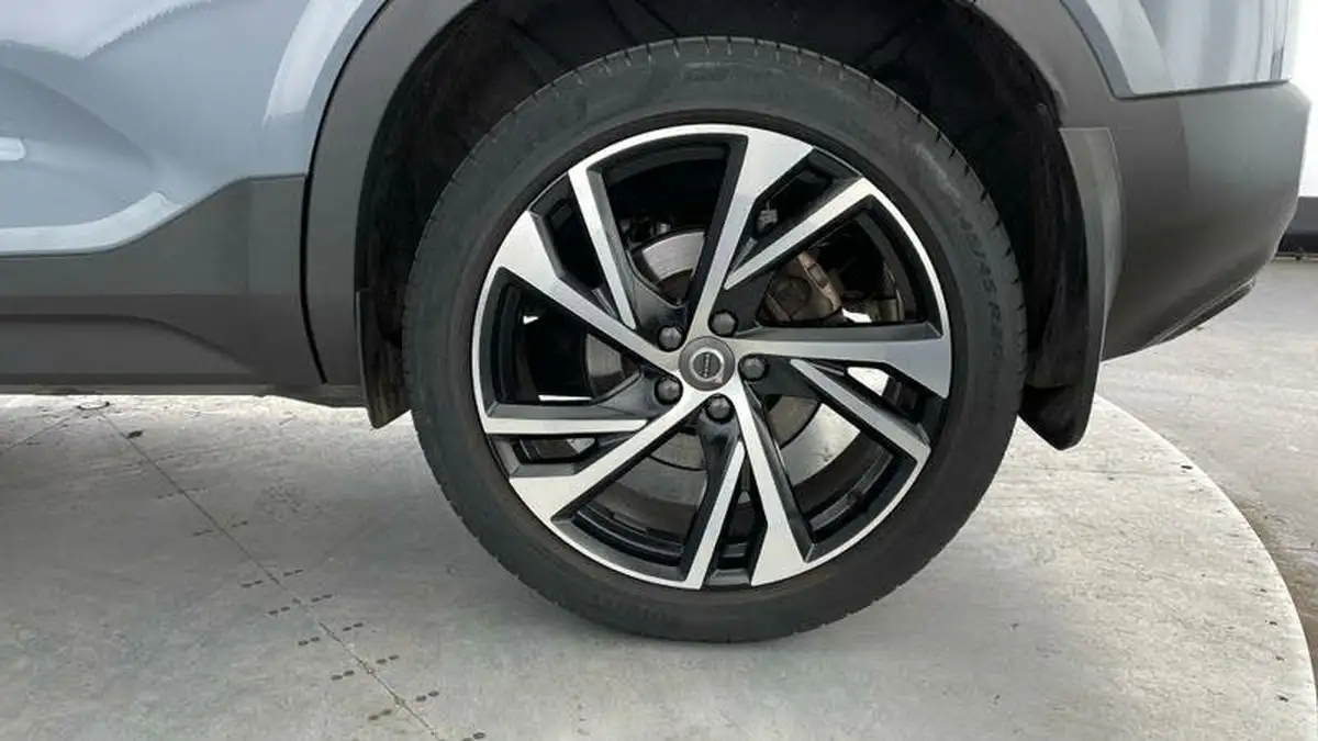 2021-volvo-xc40-20-b4-r-design-pro-194bhp-awd-auto-big-31