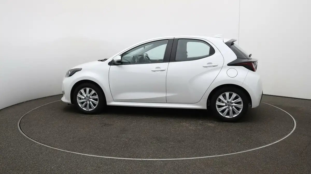 2022-toyota-yaris-15-vvt-i-icon-big-58