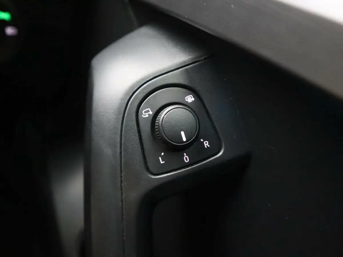 2021-seat-ateca-15-tsi-evo-fr-sport-dsg-big-36