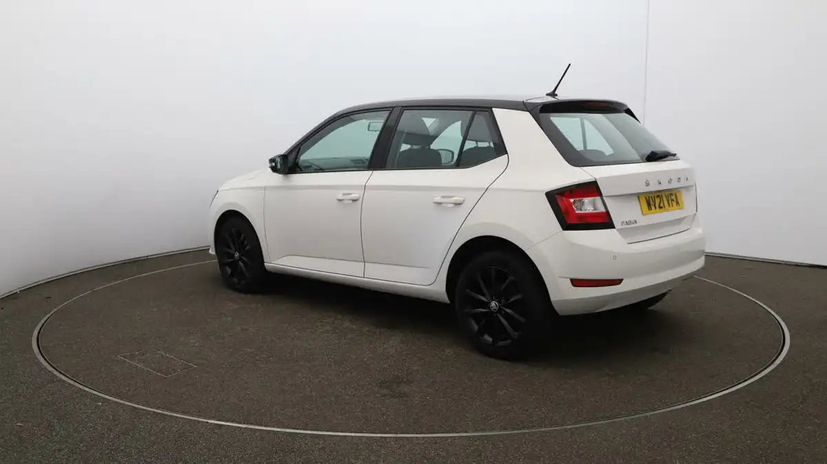 2021-skoda-fabia-10-mpi-colour-edition-60ps-big-61