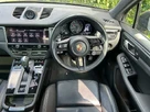 2022-porsche-macan-20-small-10