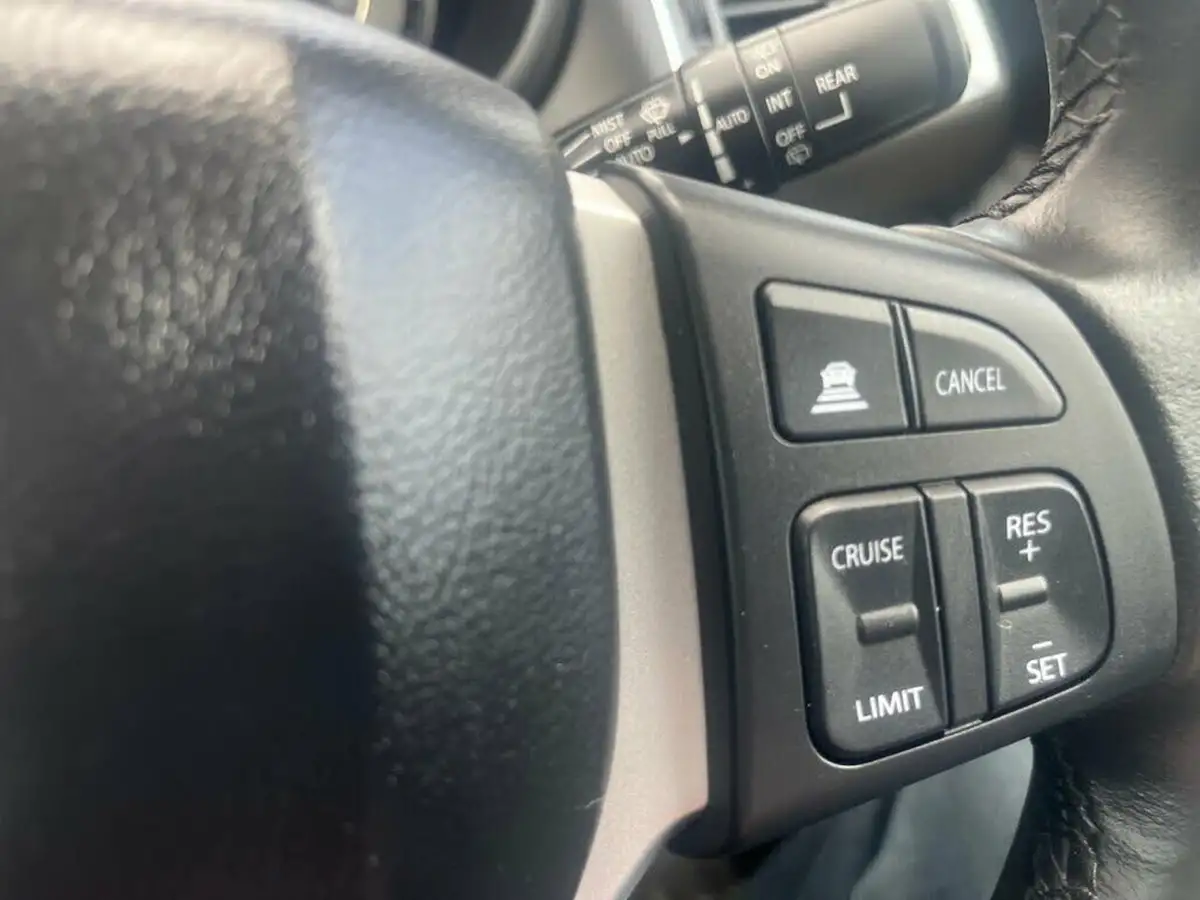 2022-suzuki-s-cross-14-boosterjet-ultra-big-35