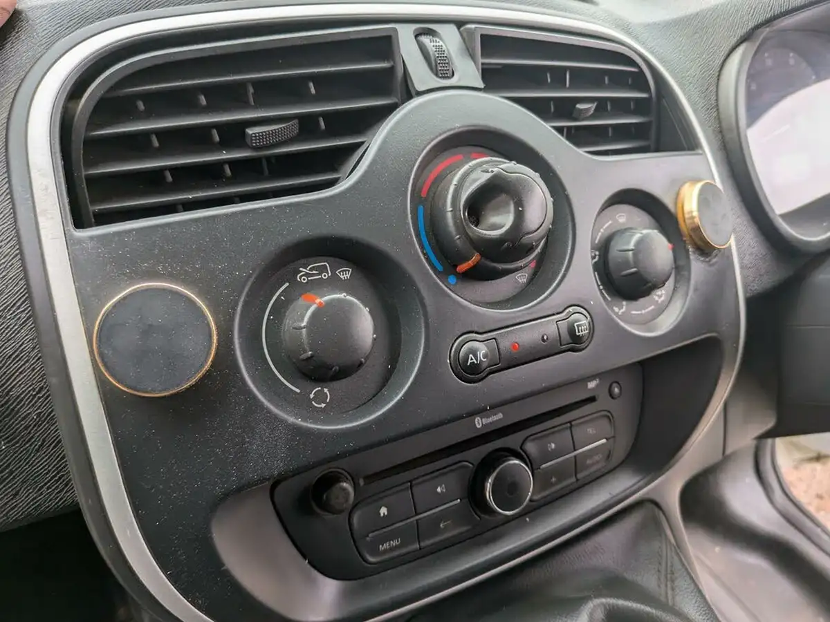 2017-renault-kangoo-maxi-15td-ll21-energy-dci-110-maxi-business-eu6-panel-1461cc-big-58