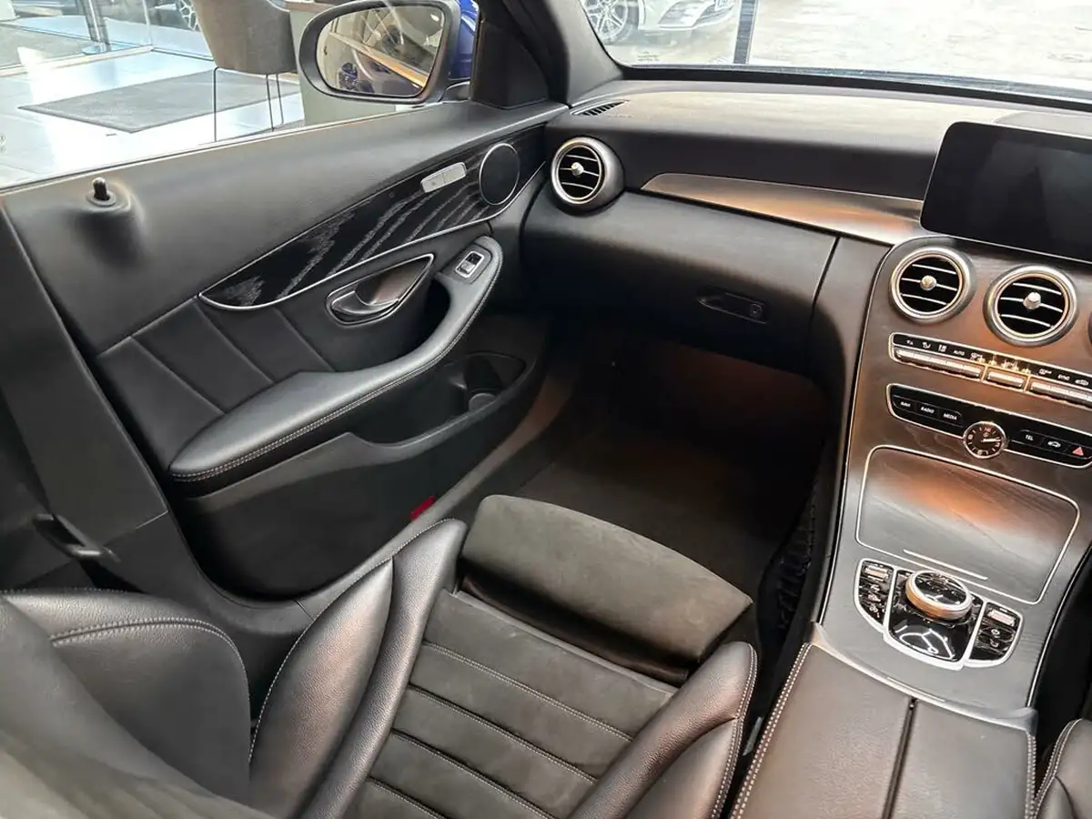 2018-mercedes-benz-c-class-15-c200-amg-line-ss-saloon-4d-big-24