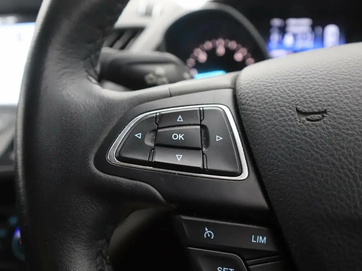 2018-ford-kuga-20tdci-zetec-150ps-awd-big-30