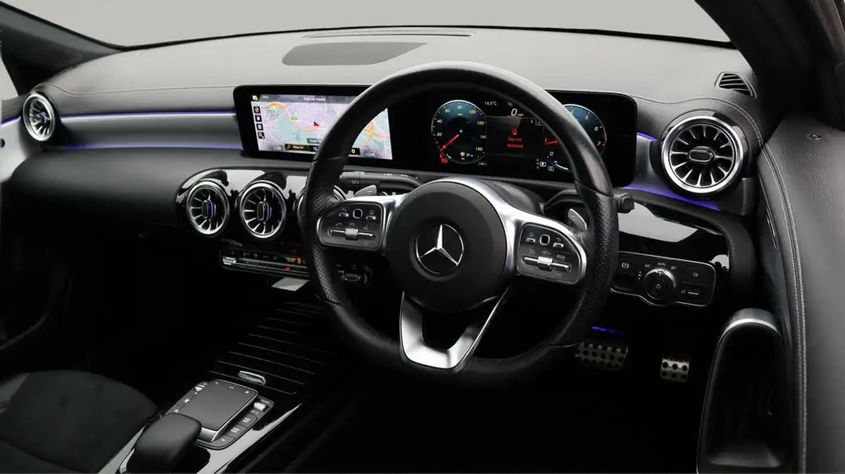 2022-mercedes-benz-a-class-13-a180-amg-line-premium-edition-saloon-4d-7g-dct-big-8