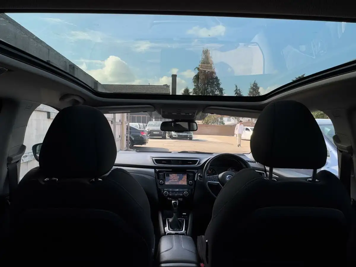 2018-nissan-qashqai-13-dig-t-n-connecta-160ps-dct-big-23