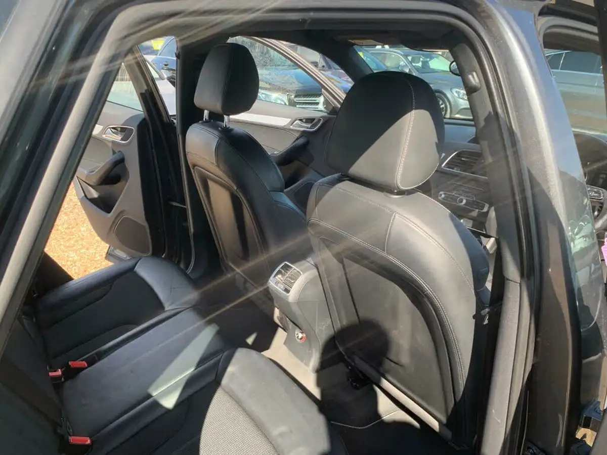 2015-audi-q3-20-tdi-quattro-s-line-184ps-big-37