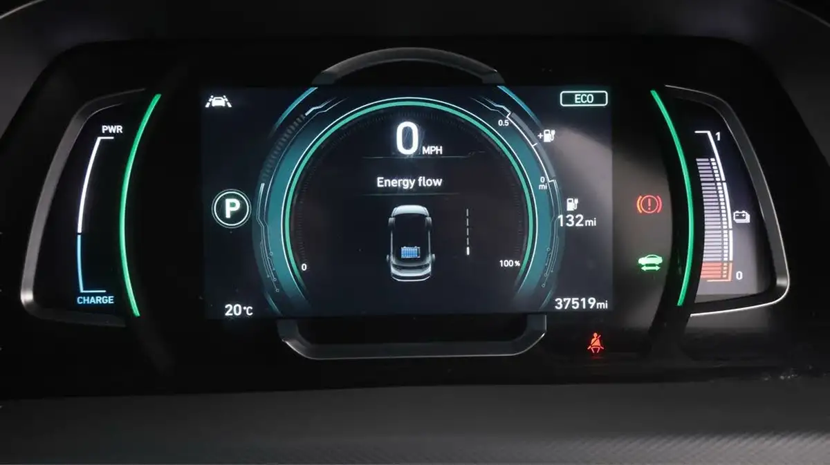 2020-hyundai-ioniq-e-premium-se-electric-100kw-big-10