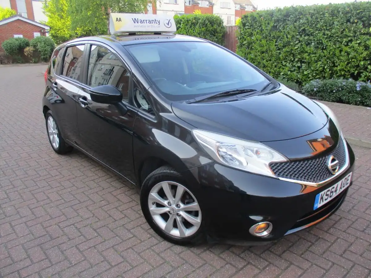 2015-nissan-note-12-acenta-premium-dig-s-98ps-style-pack-big-3