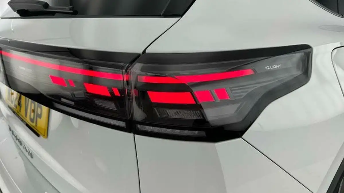 2024-volkswagen-tiguan-15-etsi-elegance-launch-edition-big-29